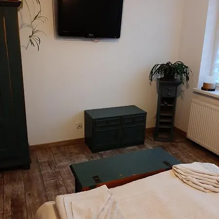 Agroturystyczny Dom Na Skraju Lasu Farma