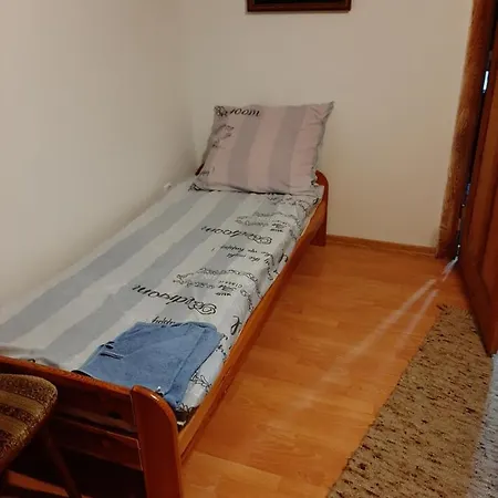 Agroturystyczny Dom Na Skraju Lasu Farma Slawoborze