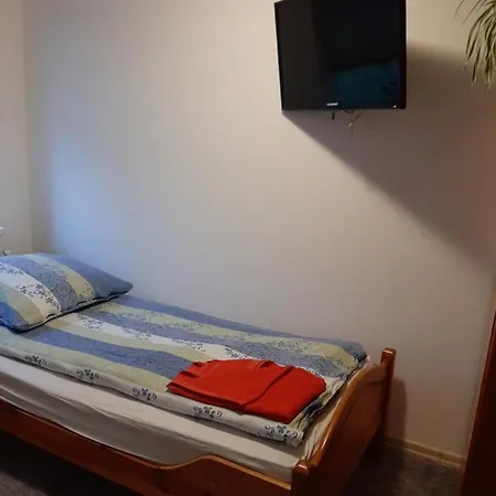 Agroturystyczny Dom Na Skraju Lasu *